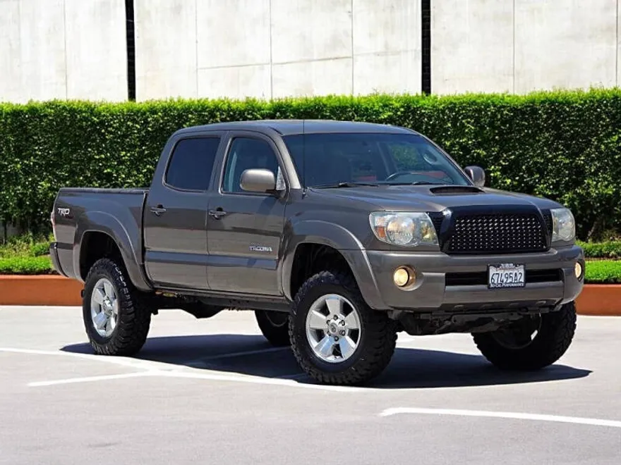2009 Toyota Tacoma V6 photo 1