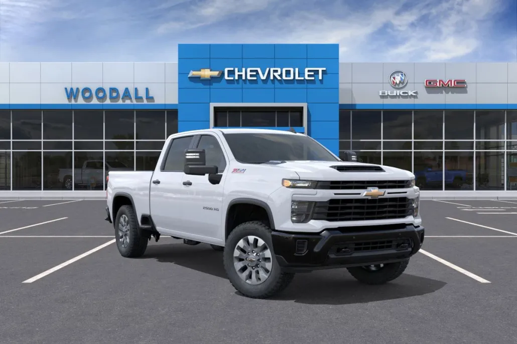 2026 Chevrolet Silverado 2500HD Custom photo 1