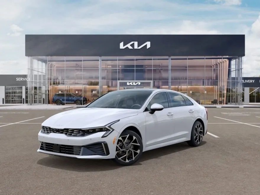 2025 Kia K5 EX photo 1