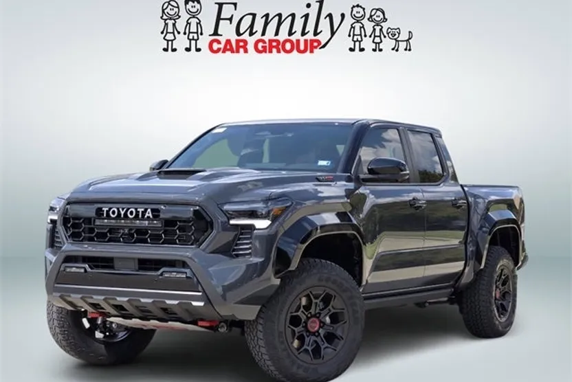 2025 Toyota Tacoma TRD Pro photo 1