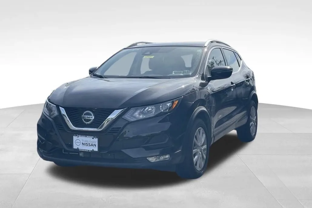 2022 Nissan Rogue Sport SV photo 1
