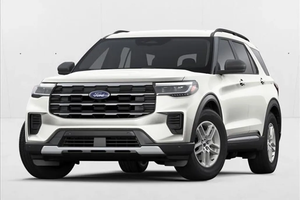 2025 Ford Explorer photo 1