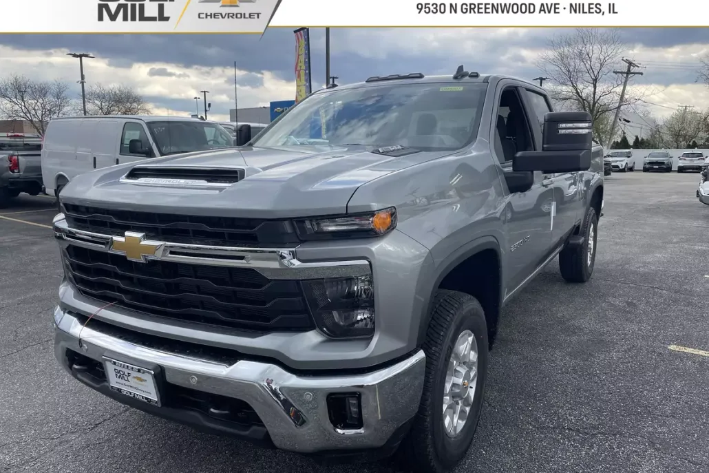 2025 Chevrolet Silverado 2500HD LT photo 1
