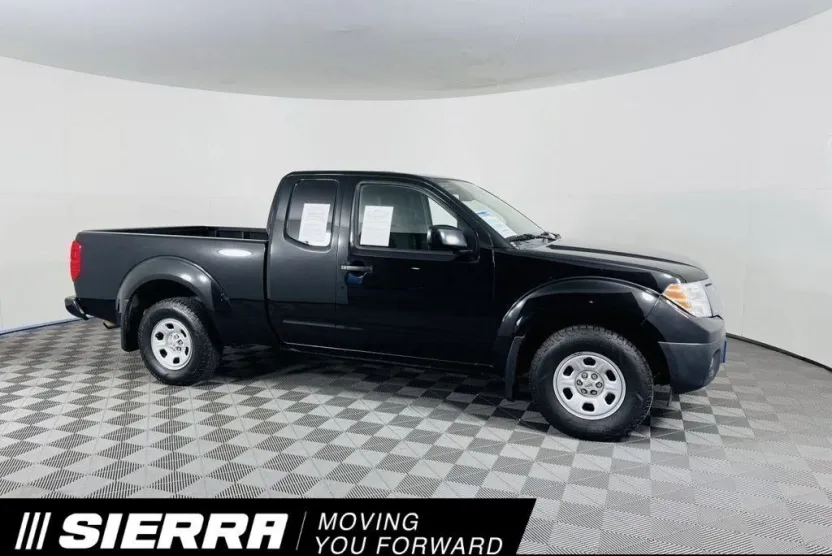 2019 Nissan Frontier S photo 1