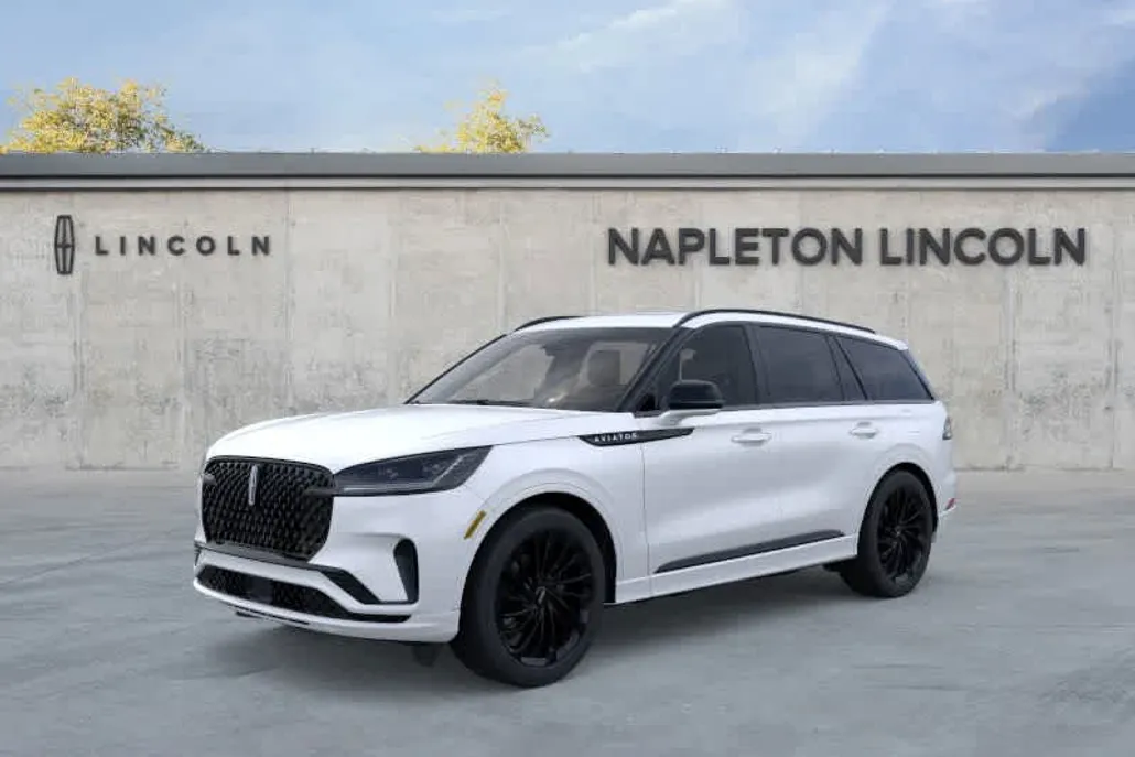 2025 Lincoln Aviator Reserve photo 1