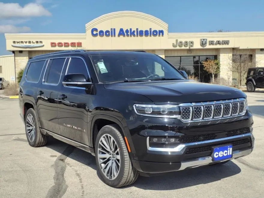 2024 Jeep Grand Wagoneer L III photo 1