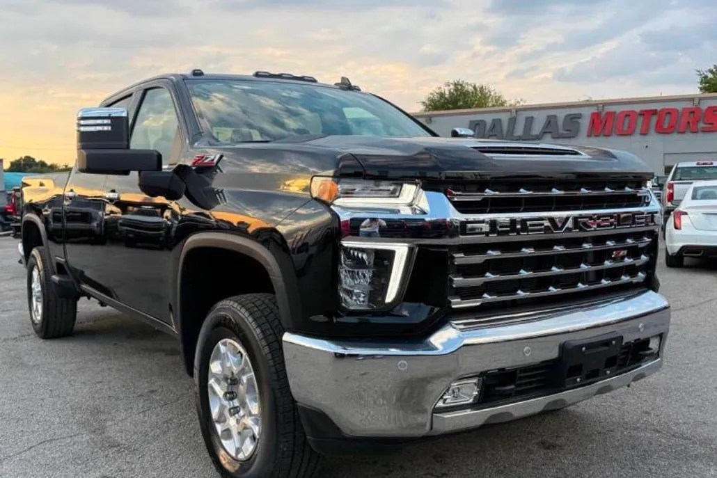 2023 Chevrolet Silverado 2500HD LTZ photo 1