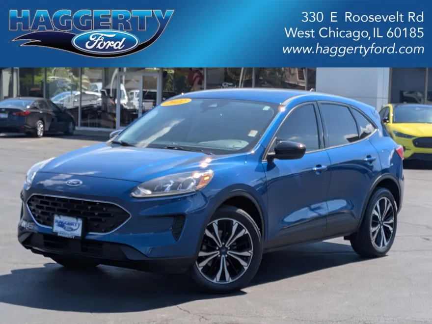 2022 Ford Escape SE photo 1