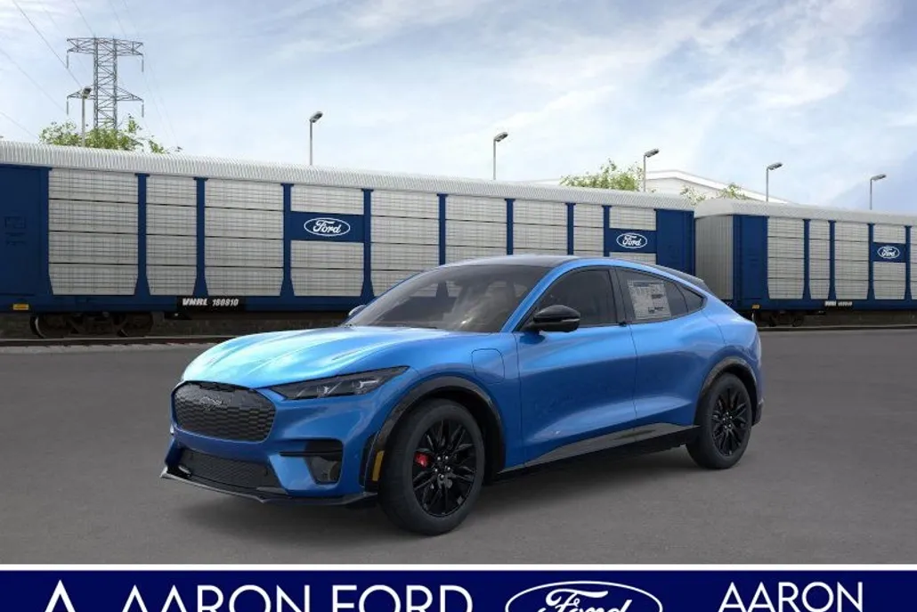 2025 Ford Mustang Mach-E Premium photo 1