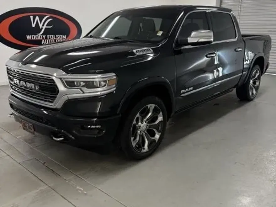 2022 Ram 1500 Limited photo 1
