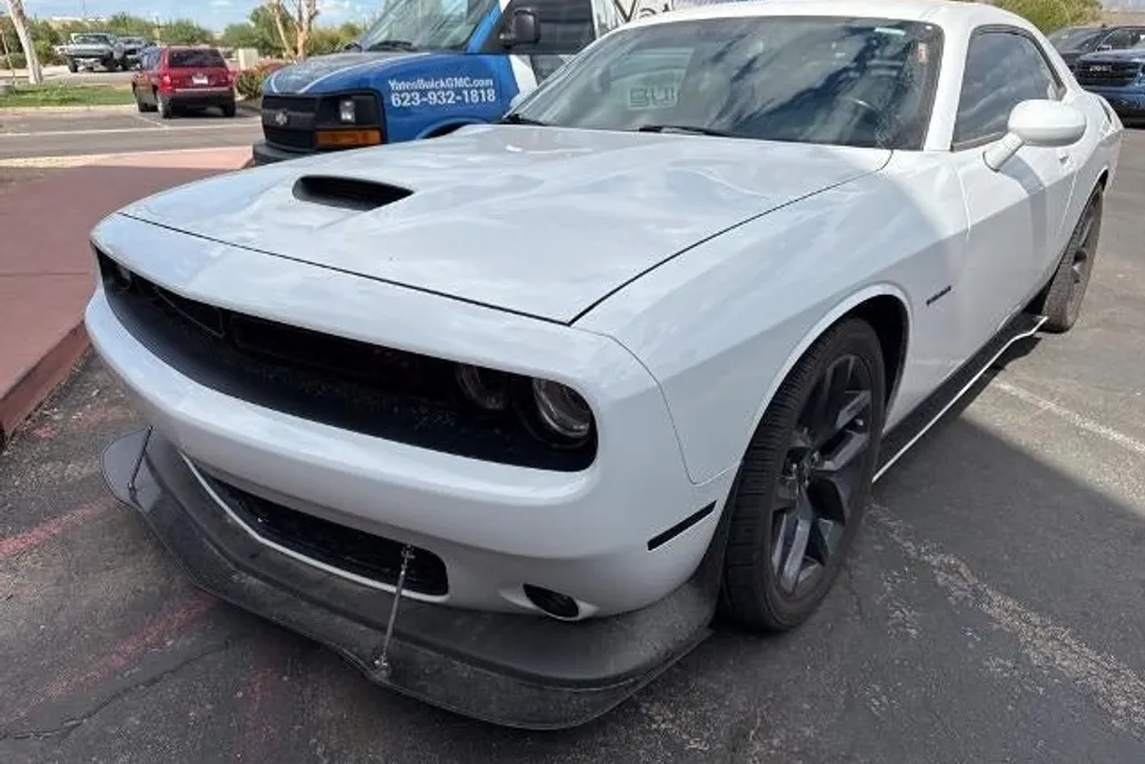 2021 Dodge Challenger R/T photo 1