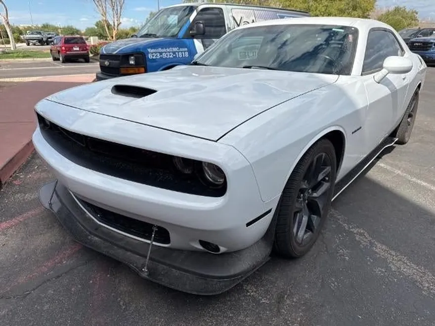 2021 Dodge Challenger R/T photo 1
