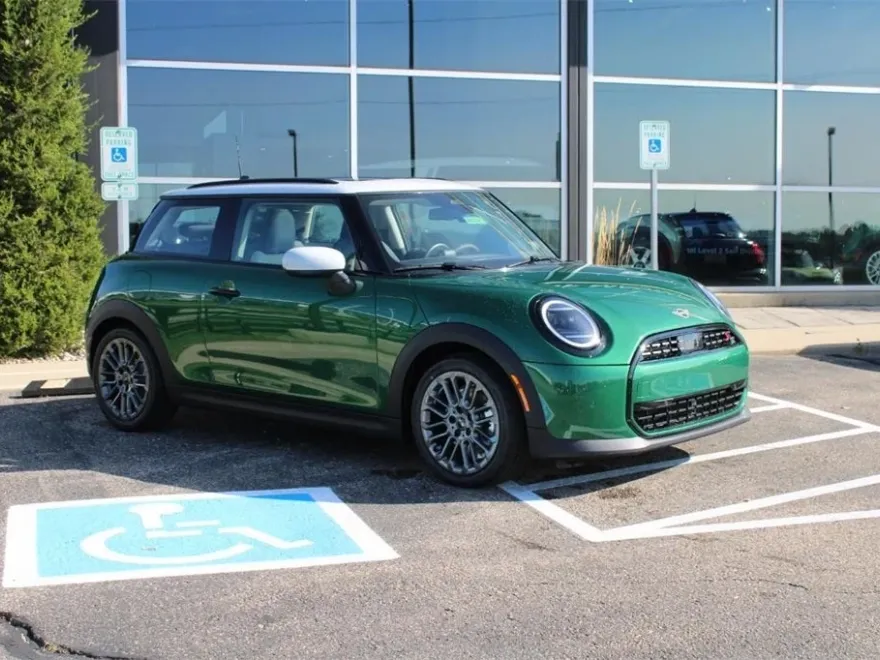 2025 Mini Cooper 2 Door Hardtop S photo 1