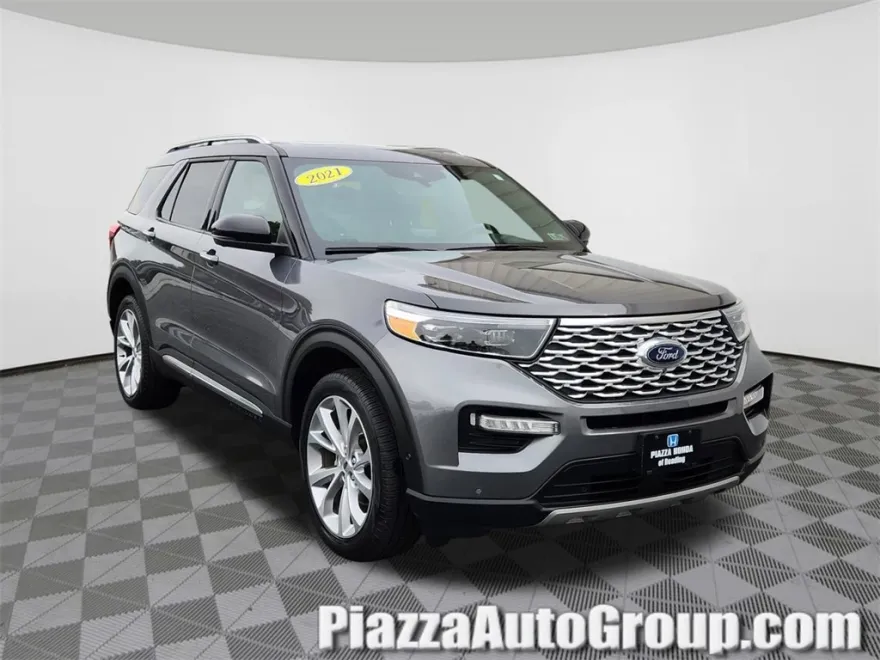 2021 Ford Explorer Platinum photo 1