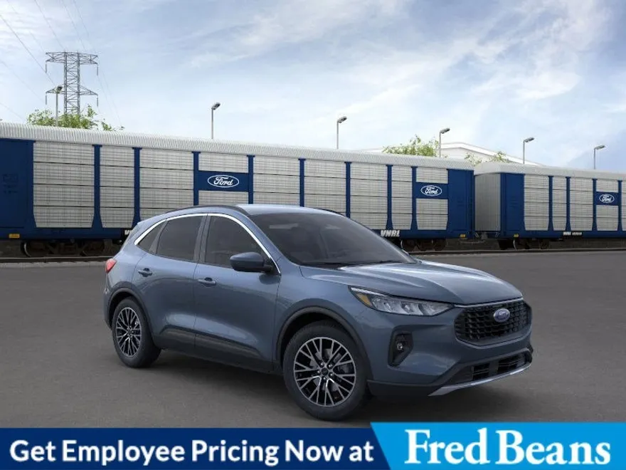 2025 Ford Escape Base photo 1
