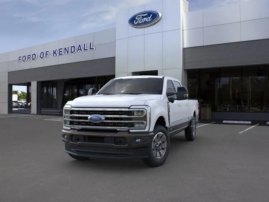 2025 Ford F-350 King Ranch photo 1