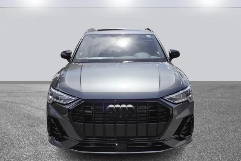 2025 Audi Q3 S line Premium Plus photo 1
