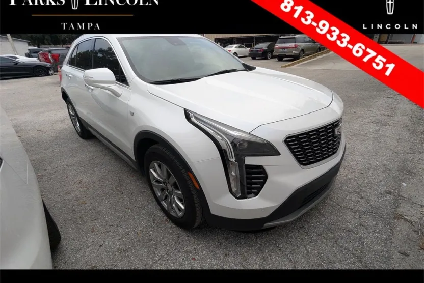 2020 Cadillac XT4 Premium Luxury photo 1