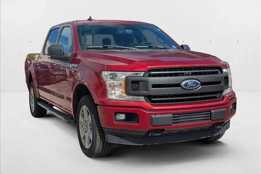 2019 Ford F-150 XLT photo 1