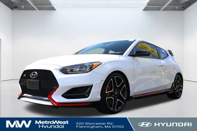 2022 Hyundai Veloster N photo 1