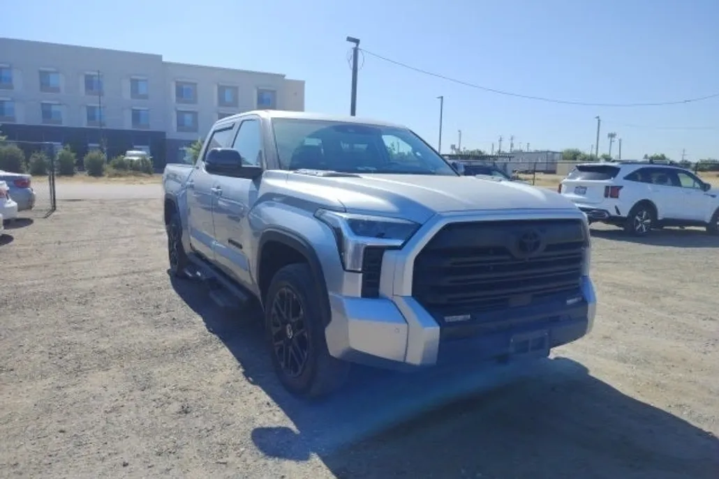 2024 Toyota Tundra Limited photo 1