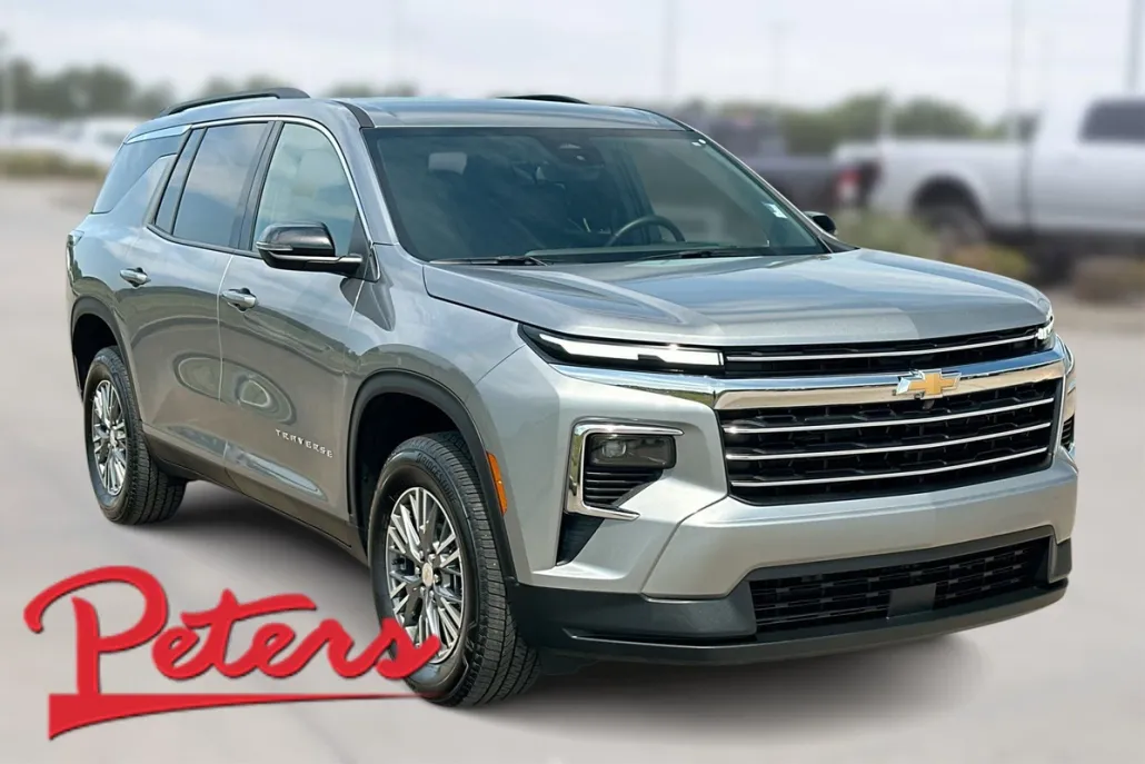 2025 Chevrolet Traverse 1LT photo 1