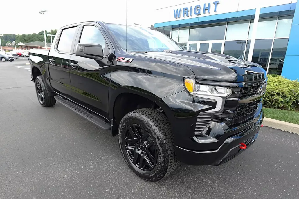 2025 Chevrolet Silverado 1500 LT Trail Boss photo 1