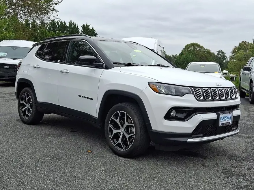 2024 Jeep Compass Limited photo 1