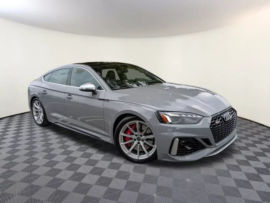 2023 Audi RS 5 Sportback photo 1