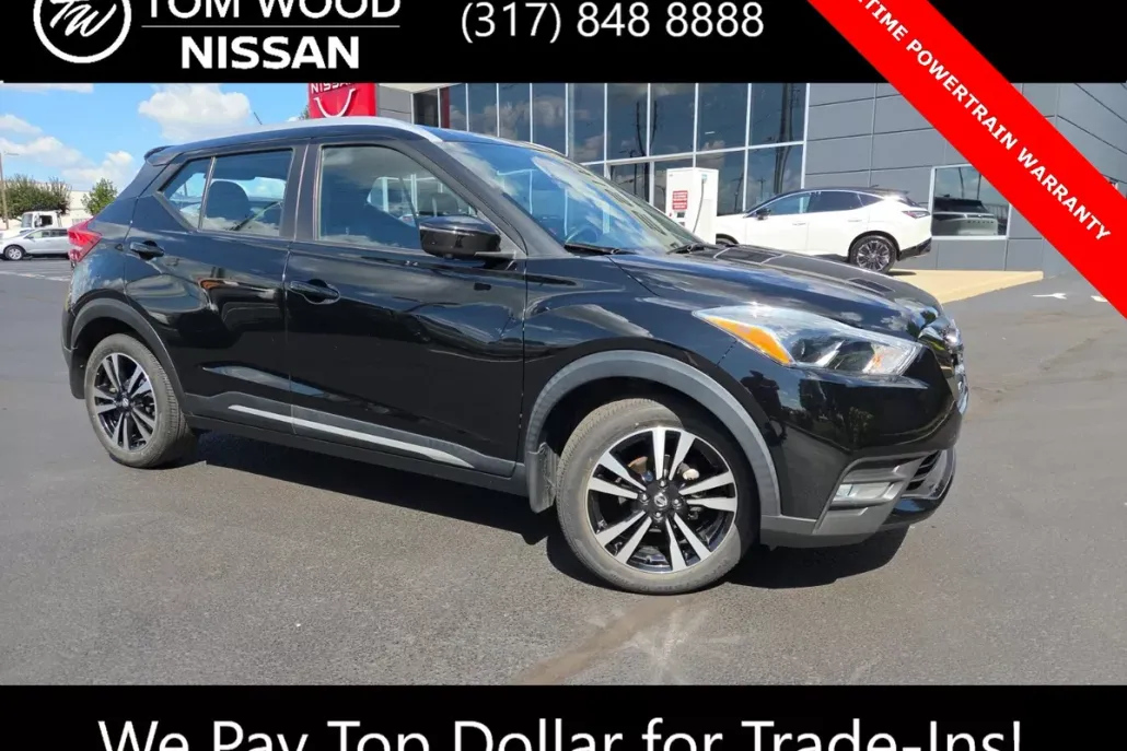 2020 Nissan Kicks SR photo 1