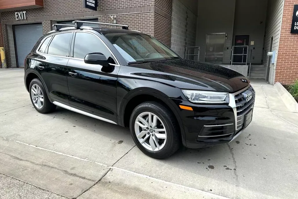 2020 Audi Q5 2.0T Premium photo 1