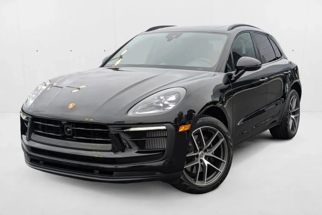 2024 Porsche Macan S photo 1