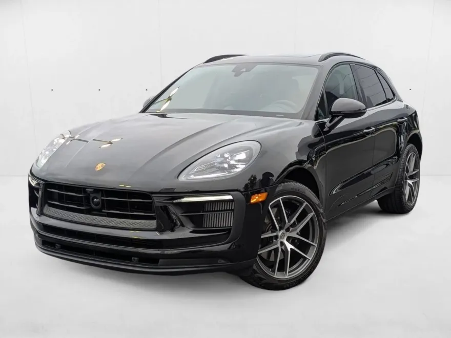 2024 Porsche Macan S photo 1