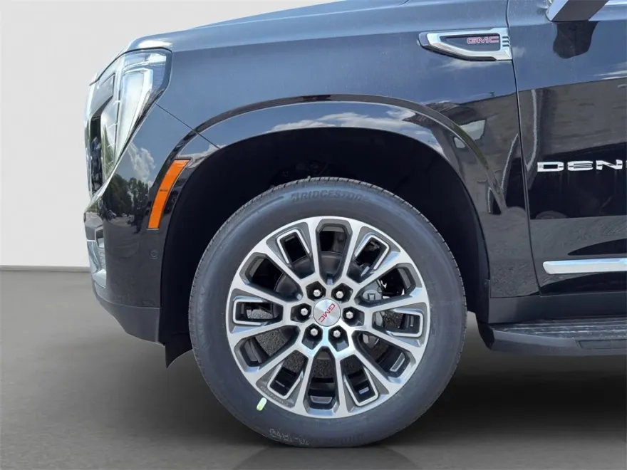 2025 Gmc Yukon Denali photo 1