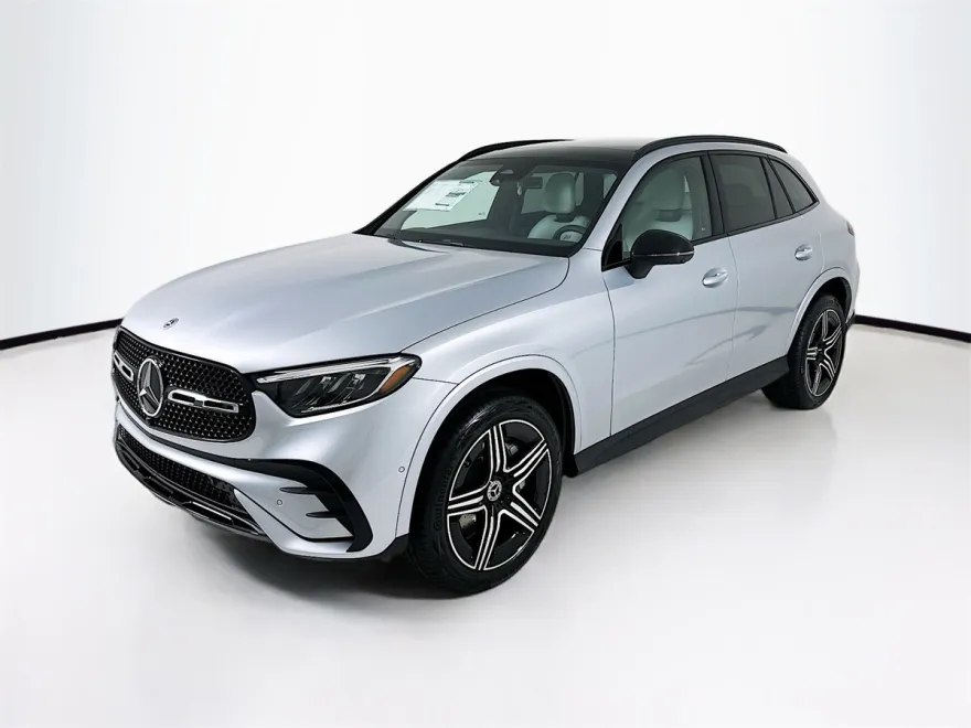 2026 Mercedes Benz GLC 300 4MATIC photo 1