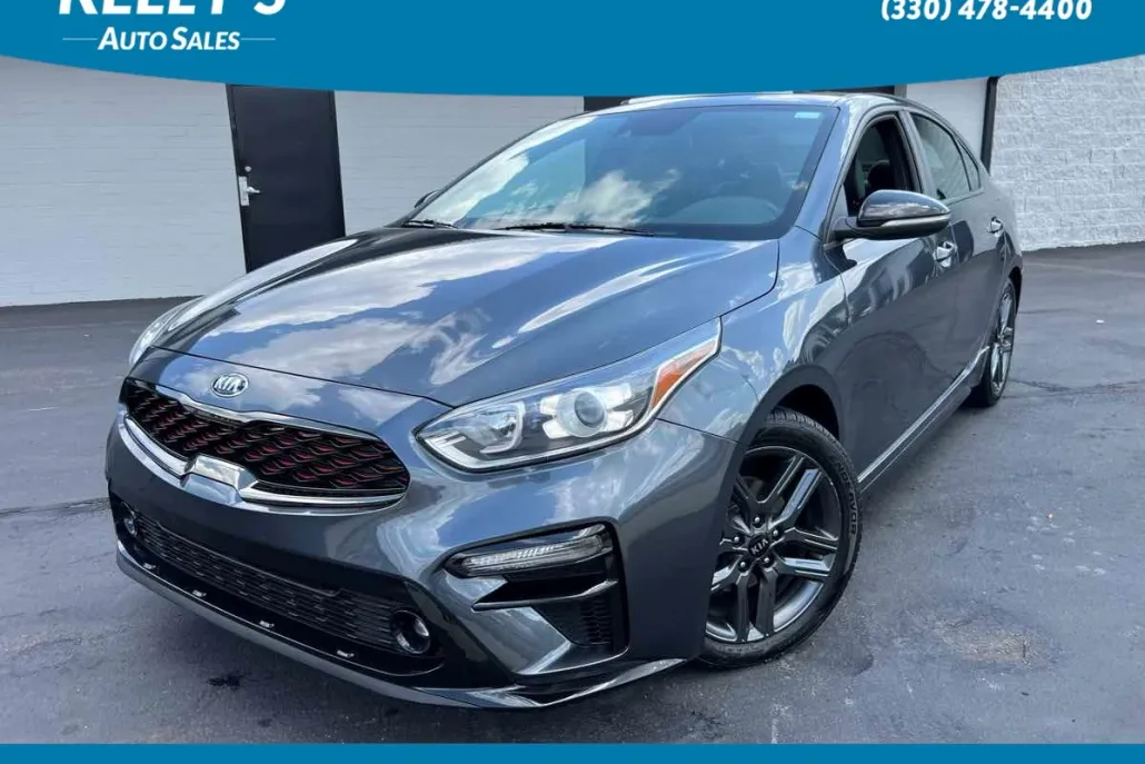 2020 Kia Forte GT-Line photo 1