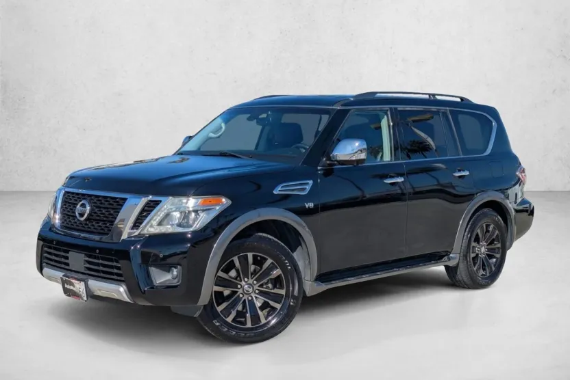2017 Nissan Armada Platinum photo 1