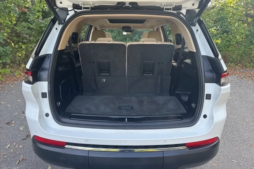2021 Jeep Grand Cherokee Limited photo 1