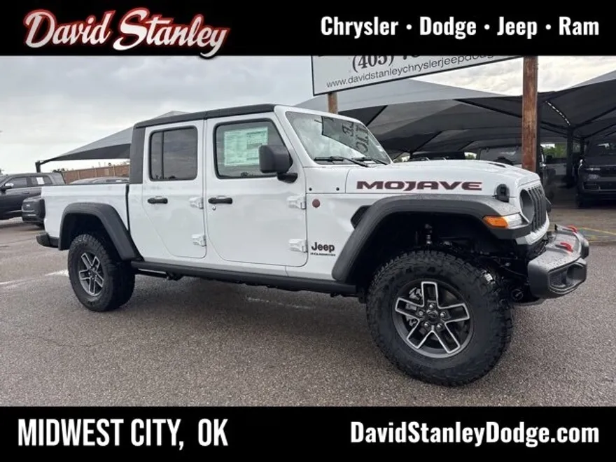 2025 Jeep Gladiator Mojave photo 1