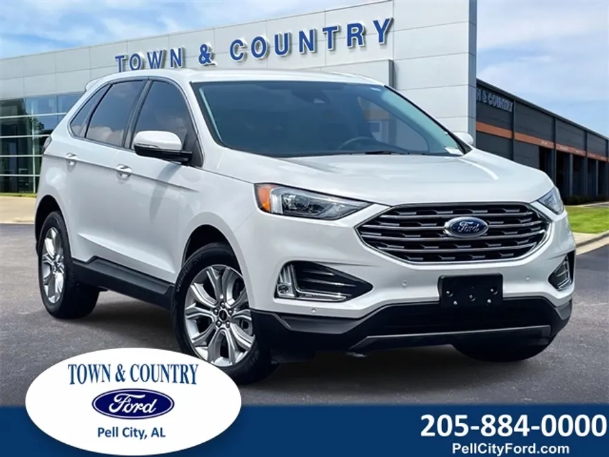 2024 Ford Edge Titanium photo 1