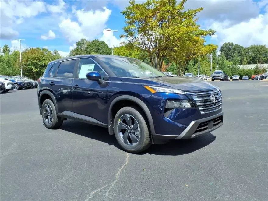 2026 Nissan Rogue SV photo 1