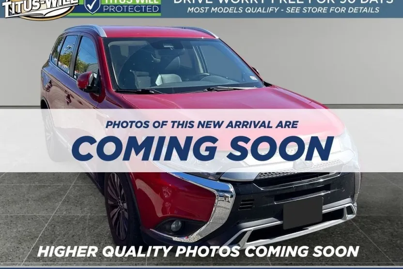 2020 Mitsubishi Outlander ES photo 1