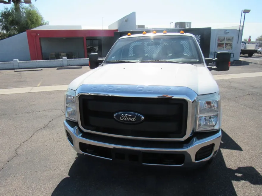 2015 Ford F-350 photo 1