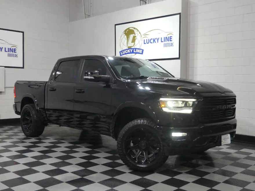 2019 Ram 1500 Laramie photo 1