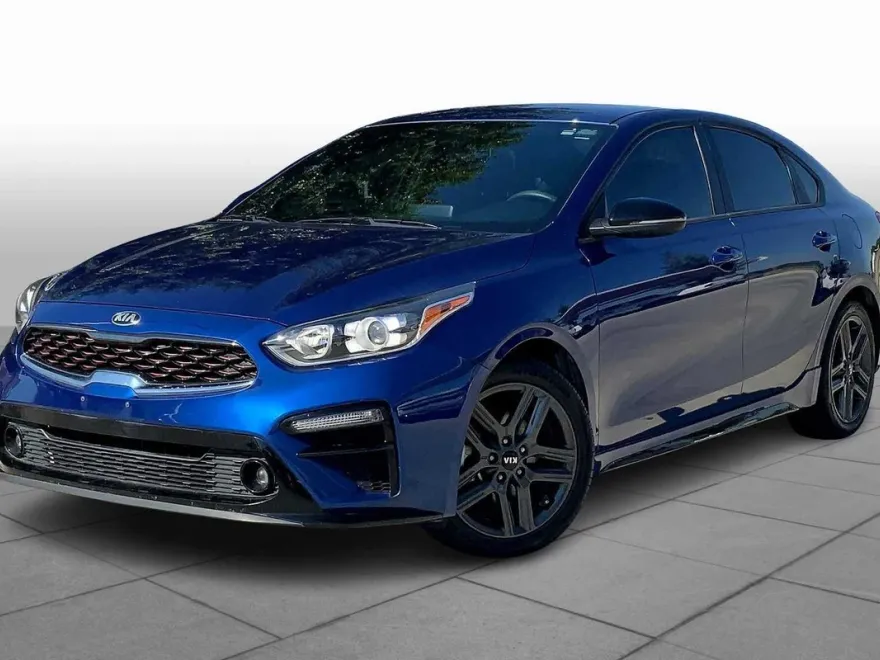 2021 Kia Forte GT-Line photo 1