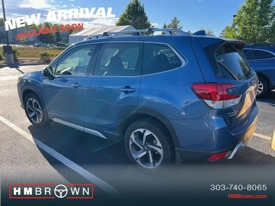 2023 Subaru Forester Touring photo 1