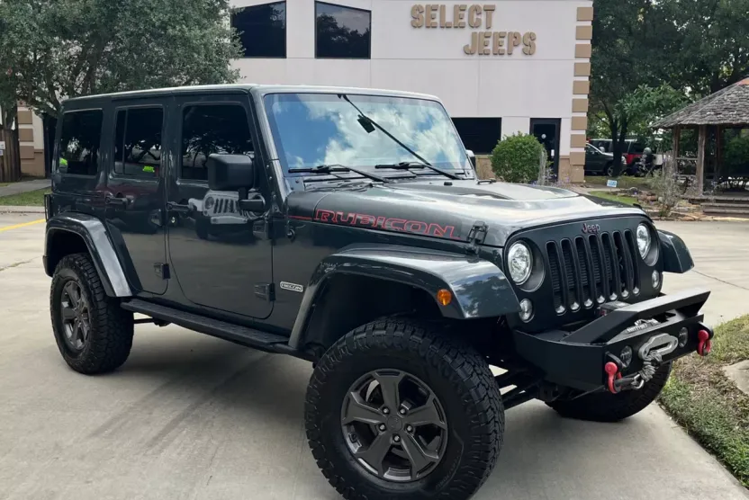 2017 Jeep Wrangler Unlimited Rubicon Recon photo 1