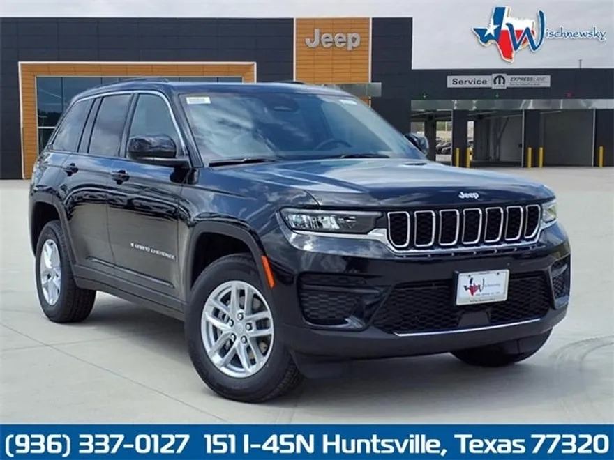 2025 Jeep Grand Cherokee Laredo photo 1