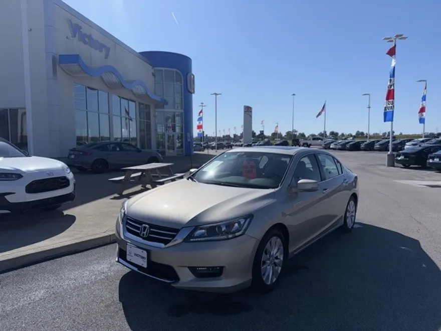 2015 Honda Accord EX-L photo 1
