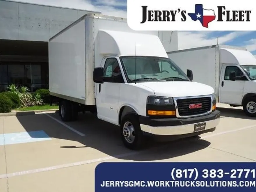 2024 Gmc Savana Cutaway 3500 photo 1